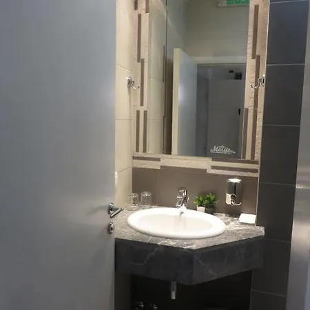 Marija M L Villa Belgrád